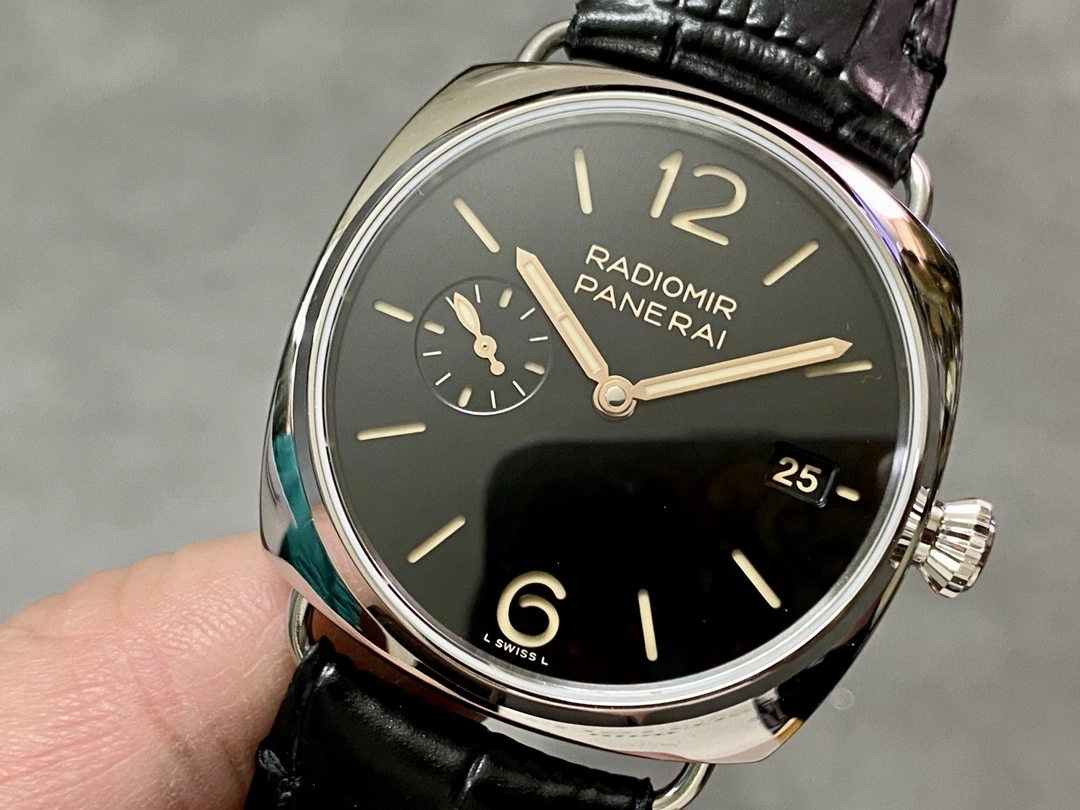 Minimalist CBD Factory Panerai Radiomir Quaranta 40mm Black Dial PAM01294 1:1 Super Clone – DDP.900 Movement 384